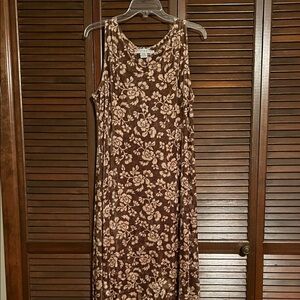 Adrienne Vittadini Floral Print Maxi Dress in Brown and Cream
